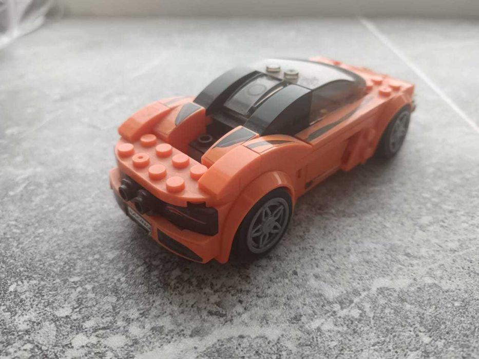 продаю конструктор LEGO автомобили ОРИГИНАЛ