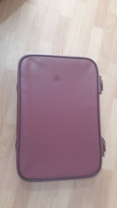 Кожанный чемодан. С КЛЮЧИКОМ.