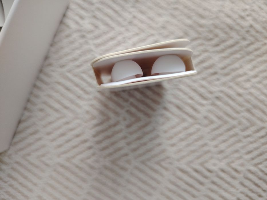 Căști air pods pro 2 putem negocia