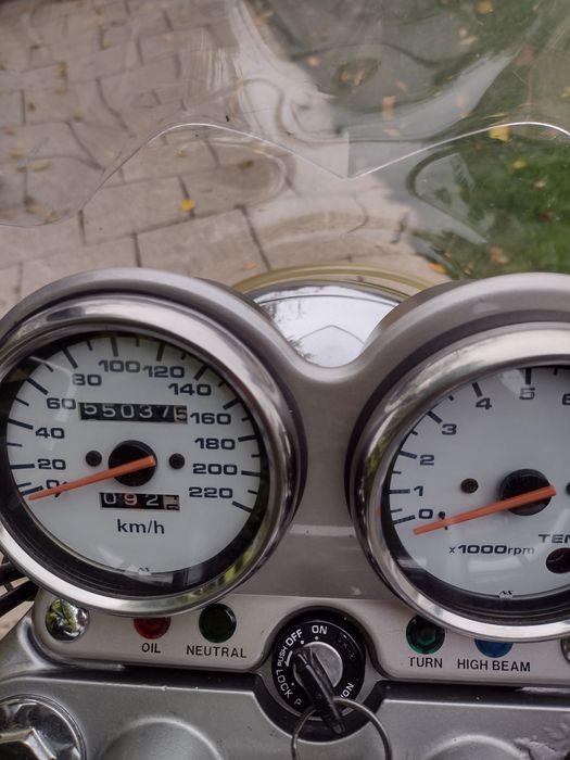 Vind sau schimb cu auto Suzuki vx 800