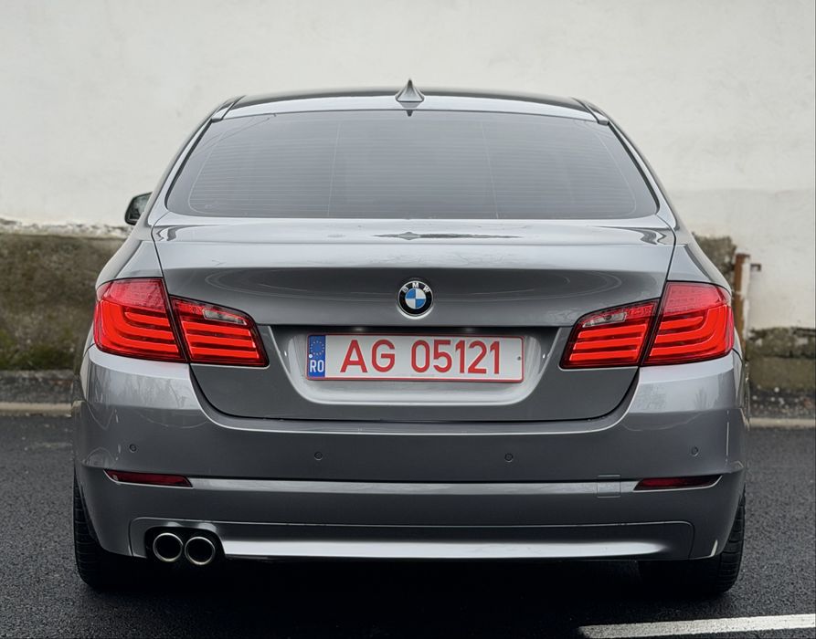 Bmw F10/Seria 5 / 2.0 / 184 CP / 2012 / Navigatie mare / Scaune sport