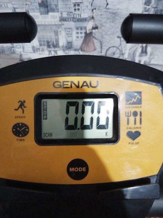 велотренажёр  Genau.