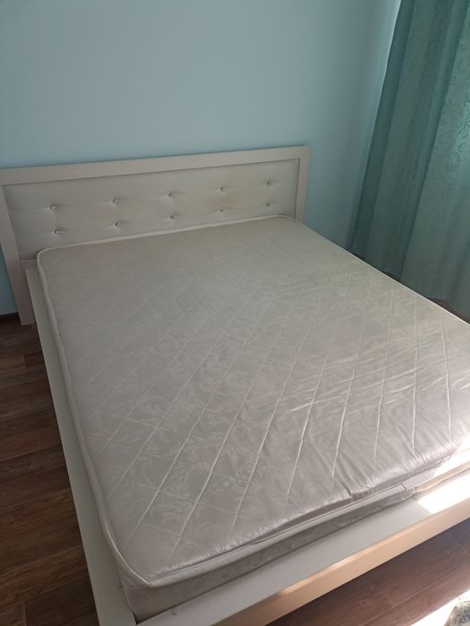 Для спальни Шифоньер, кровать