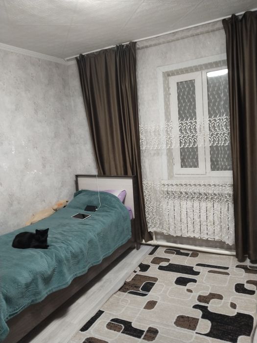 Дом вдоль трассы