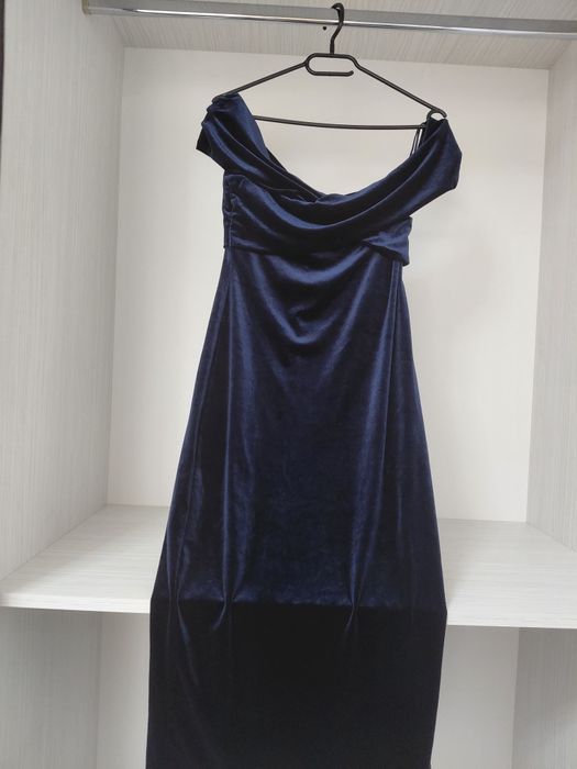 Rochie albastra închisă marimea 36