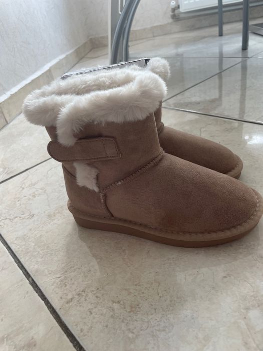 Топли ботуши за момиче