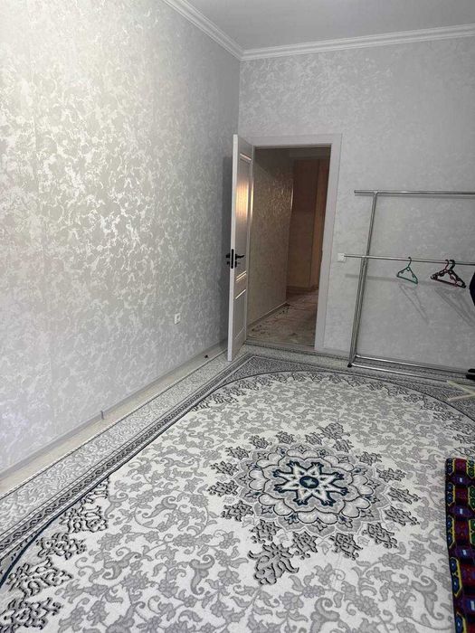 Сдается в аренду квартиру на урикзор рынок новый дом