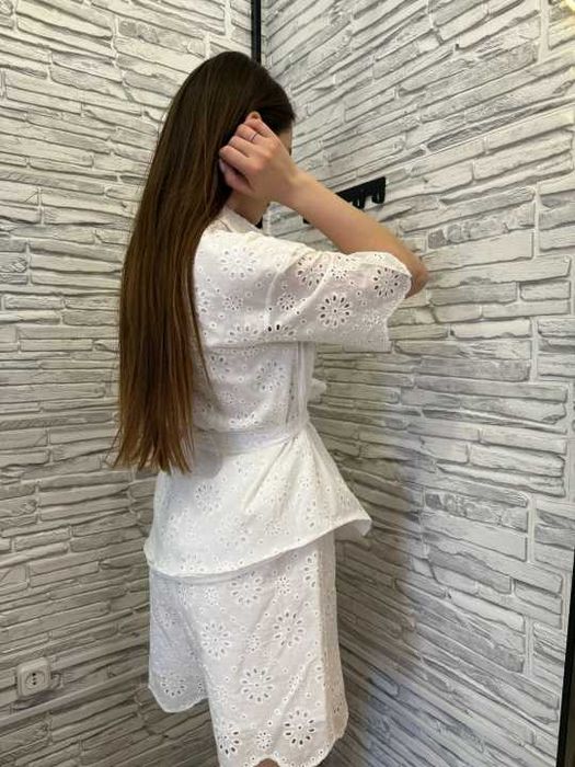 Костюм новый женский