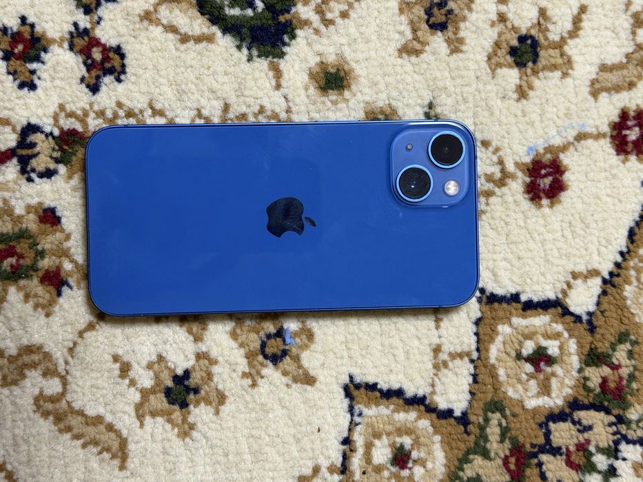 Iphone 13 с каробкой 128гб