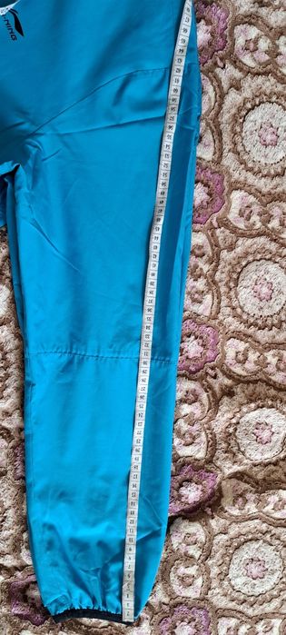 Спортивный костюм li ning фирма, размер м, состояние в идеале