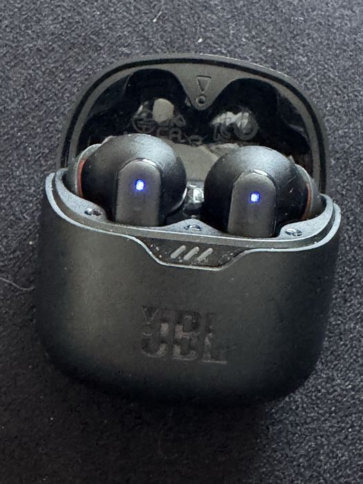 De vanzare casti in ear JBL tune flex
