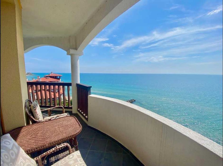 Продава се Тристаен апартамент в Свети Влас - 114 кв.м за 1843 €/кв.м - Снимка #2