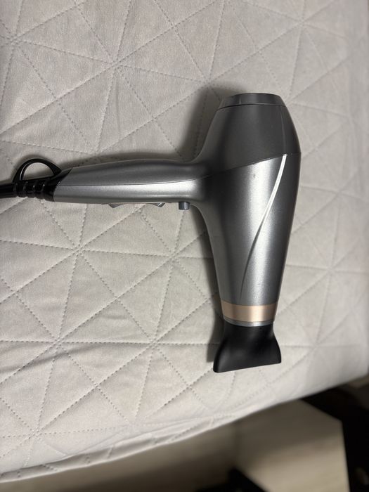 Сешоар Remington Keratin Protect AC8820