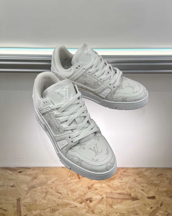 Adidasi Louis Vuitton Trainer Premium