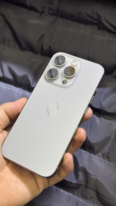 iPhone 15 pro 256