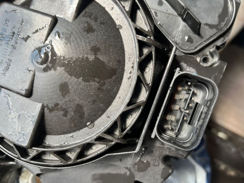 Продам фары на БМВ Х5 Е 70