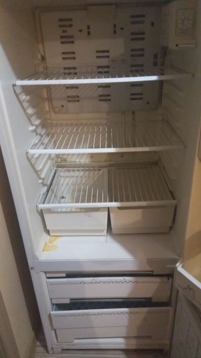 Срочно! Продам холодильник