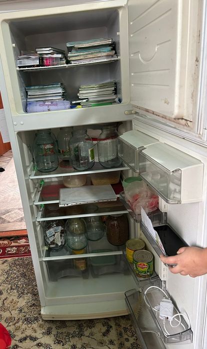 Продается холодильник, стиральная машина