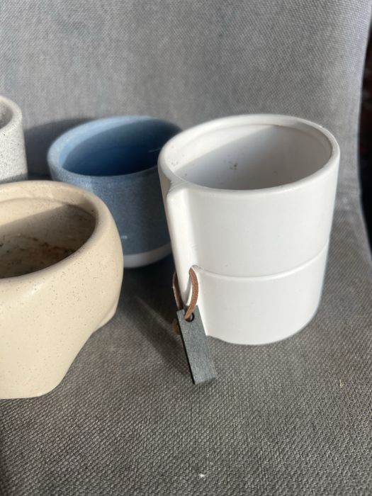 Саксии / кашпи малки и големи