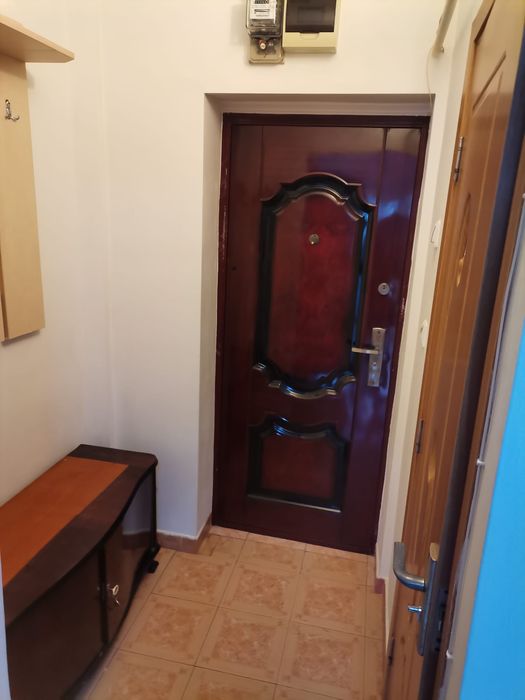 Garsoniera de inchiriat