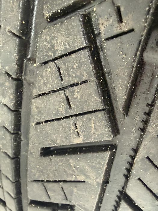 Continental cross contact 275/45 R20