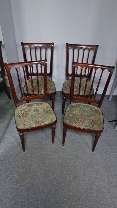 Стулья Режанс 4 штук Румыния.