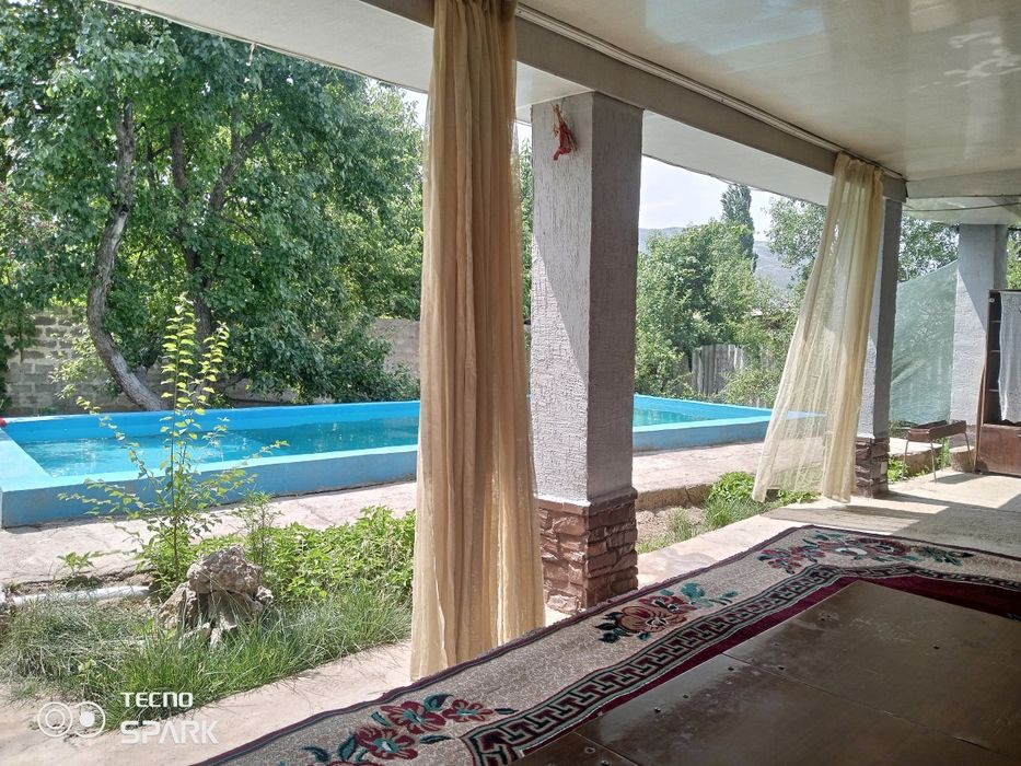 Чарвак срочна Дача йер хисобида сотилади