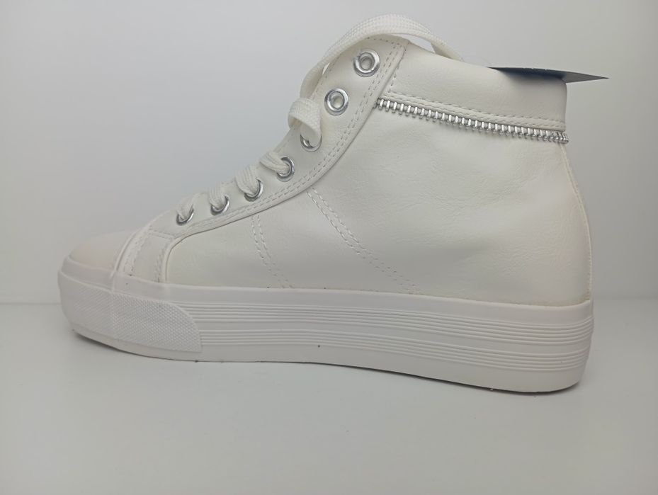 Кецове Reserved 37