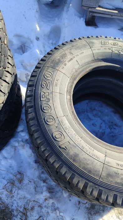 Шина б/у на КАМАЗ
