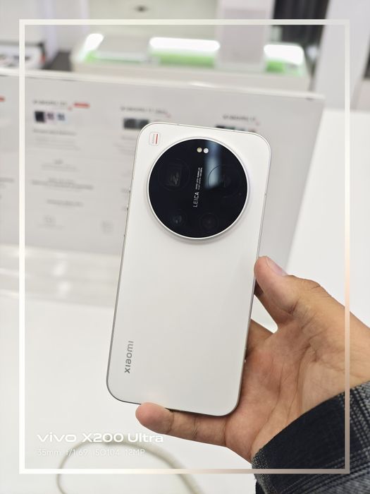 Xiaomi 17 ultra 12/512 CN