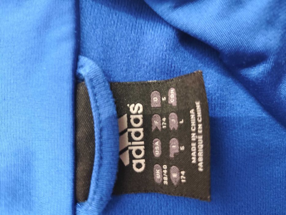 Оригинални суичъри adidas!
