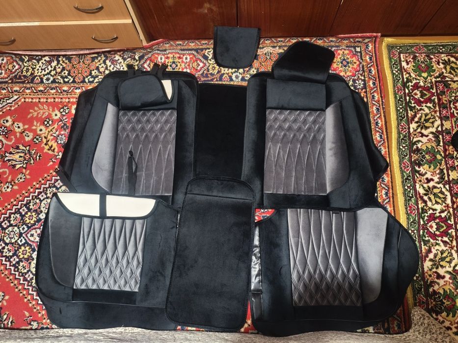 Продам чехлы автомобильные