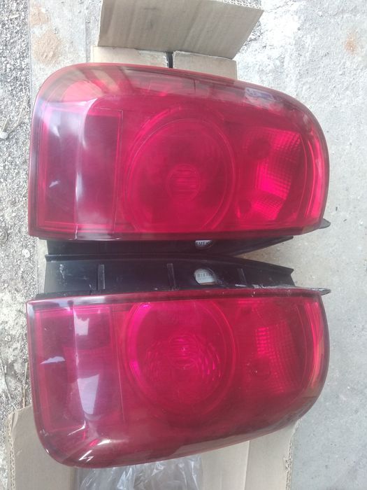 Продам задние фары Renault Duster 2012