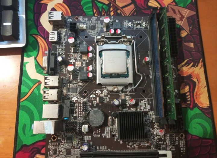 Комплект: Мат.плата, процессор, ОЗУ