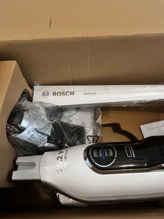 Вертикална прахосмукачка Бош