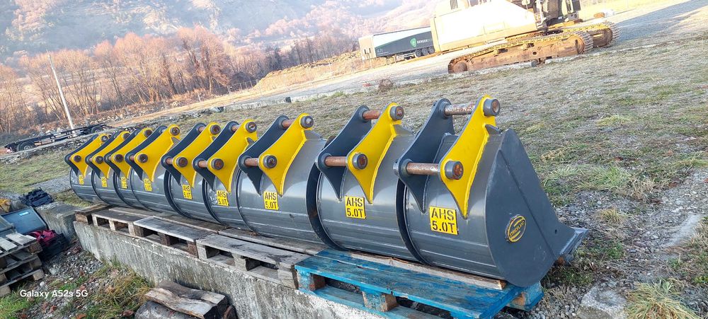 Cupa pentru Jcb 3cx ,4cx