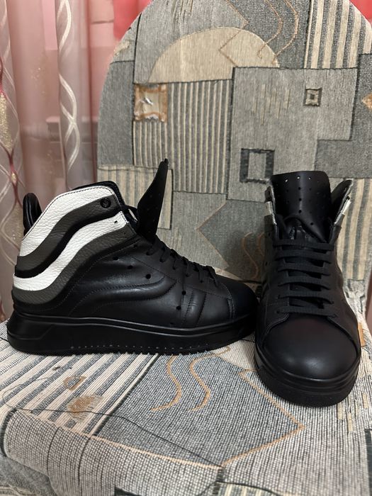 Высокие сникерсы от emporio armani