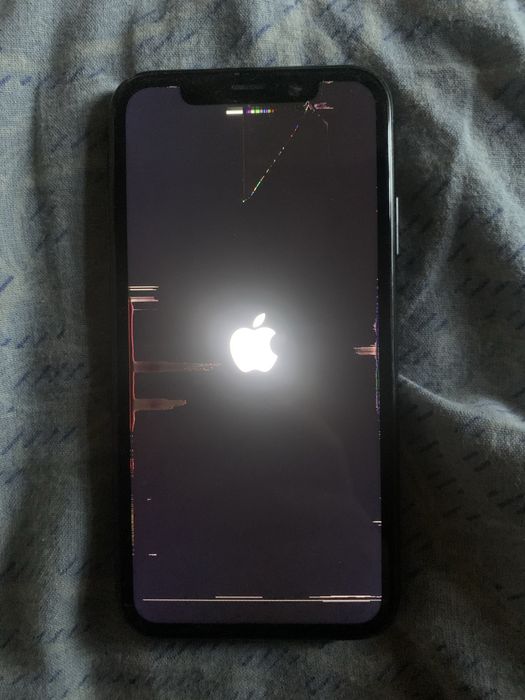 Iphone xr,64 гб….