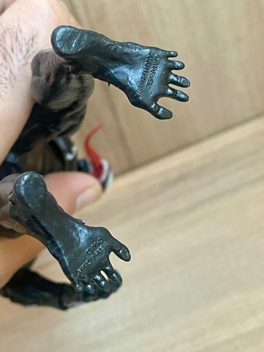 Figurina Marvel Legends Venom