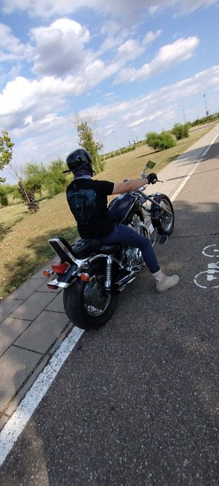 Suzuki Intruder VS 1400