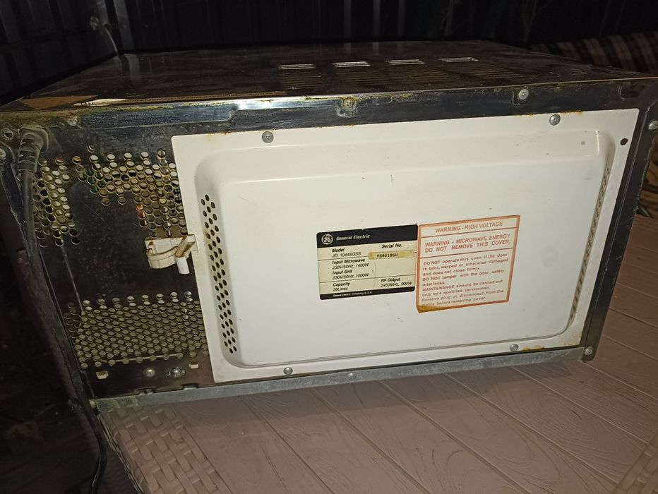 Cuptor cu microunde general electric pentru piese
