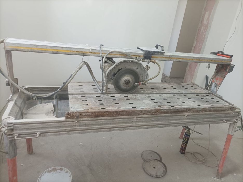 Продам станок для резки плитки