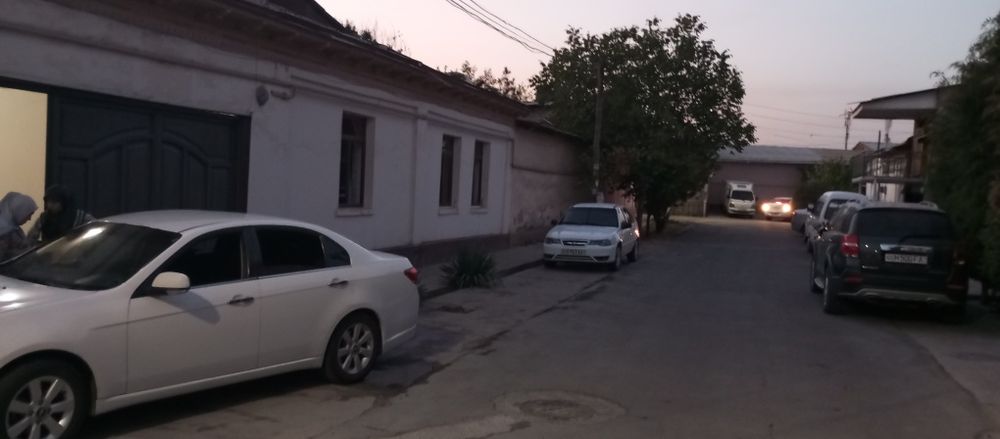 7 so'tik uchaskani 3 so'tik yeri sotiladi