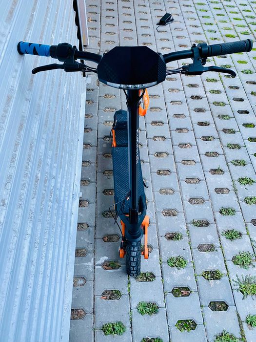 РАЗПРОДАЖБА !!! Електрическа тротинетка KuKirin G3