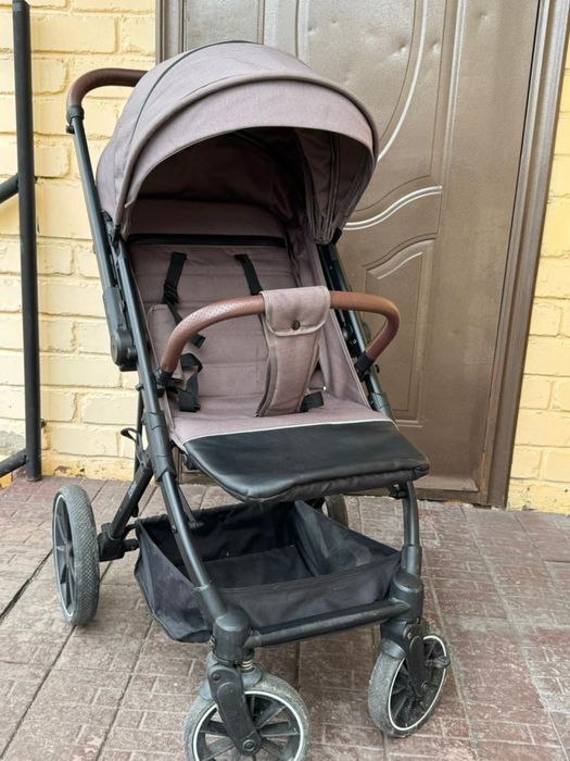 Детская коляска хорошего качества