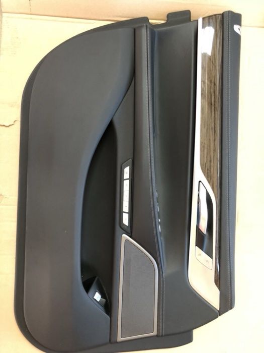 Нов Кожен Салон BMW G11 2017г със модули