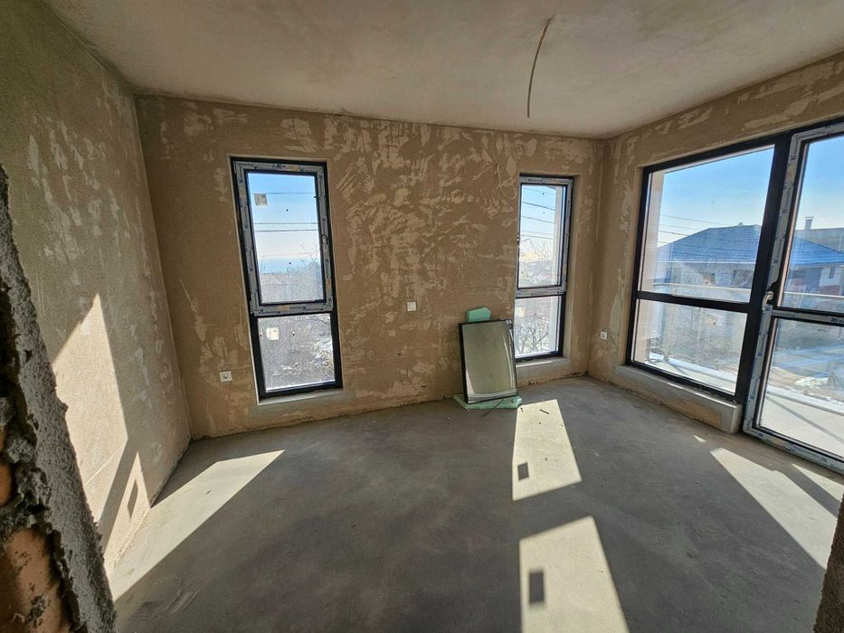 Продава се Къща в Варна, м-т Траката - 138 кв.м за 1102 €/кв.м - Снимка #19