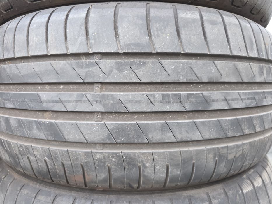 4бр Летни гуми 225 50 17 - Goodyear