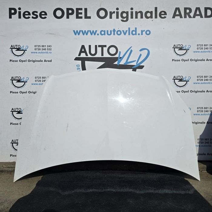 Capota motor alba Z40R Opel Zafira B