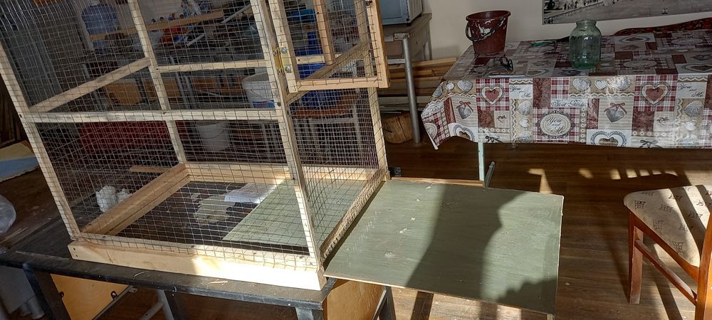 Вальер для папугаев